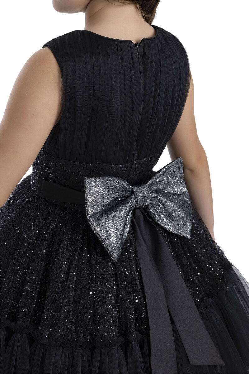 Black Sleeveless Cut Girl Dress 8-12 AGE - 10